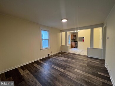 19 Holly Rd, Lindenwold, NJ 08021 - photo 5