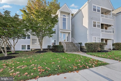 8377 Montgomery Run Rd unit I, Ellicott City, MD 21043 - photo 2