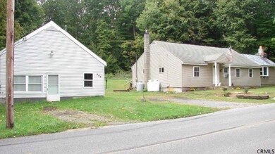 510 Locust Grove Rd, Greenfield Center, NY 12833 - photo 2