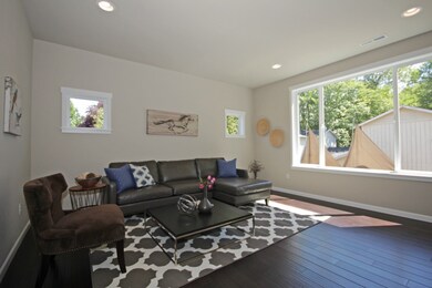 24020 17th Ave S, Des Moines, WA 98198 - photo 2