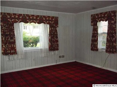 181 Elmwood Rd, Oakhurst, NJ 07755 - photo 3