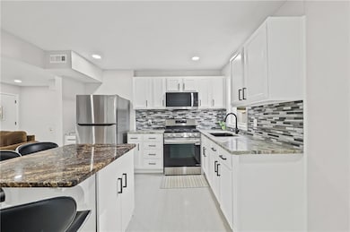 11637 W 68th Terrace, Shawnee, KS 66203 - photo 6