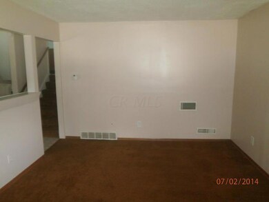 2462 Daily Rd, Columbus, OH 43232 - photo 3