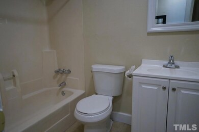 Photo #6