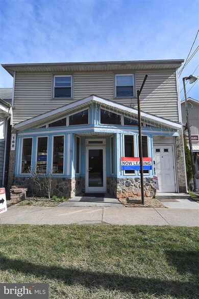 168 N Washington St unit 100, Berkeley Springs, WV 25411 - photo 3