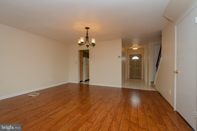 15 Chiara Ct, Towson, MD 21204 - photo 3