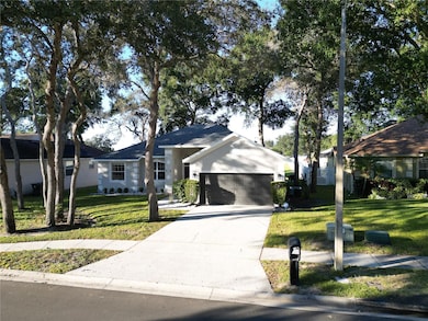 2560 Tall Maple Loop, Ocoee, FL 34761 - photo 2