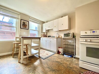2 Baldwin Place unit 3R, Boston, MA 02113 - photo 7