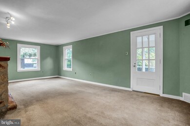 405 N Waverly St, Reading, PA 19607 - photo 4