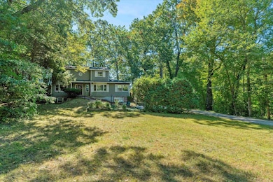 7 Fairhaven Rd, Nashua, NH 03060 - photo 2