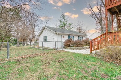 1211 E Main, Linn-10