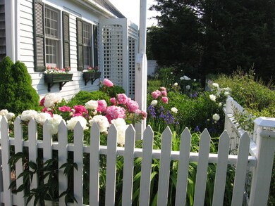 48 Wilton Dr, Centerville, MA 02632 - photo 5