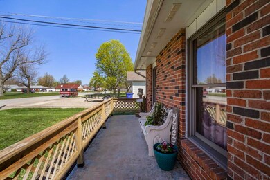1404 Tam o Shanter Ln, Kokomo, IN 46902 - photo 6
