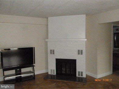 210 Washington Place unit 10, Chesterbrook, PA 19087 - photo 5