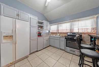 2805 Parrott Ave, Waco, TX 76707 - photo 6