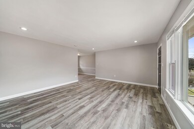 4303 Frankfort Dr, Rockville, MD 20853 - photo 4