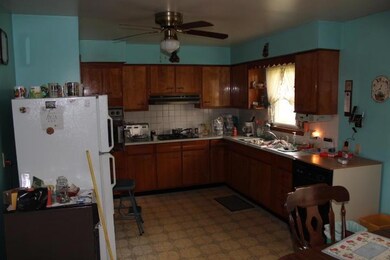 8244 State Route 56 E, Circleville, OH 43113 - photo 5