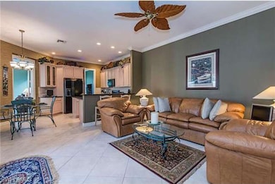 Family Room/Kitchen