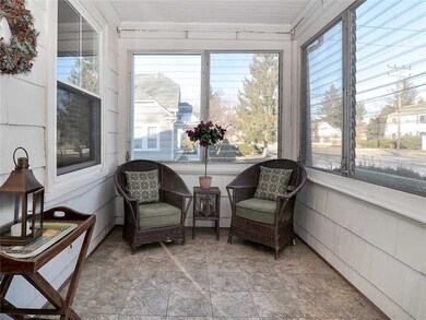 826 Main Ave, Warwick, RI 02886 - photo 2