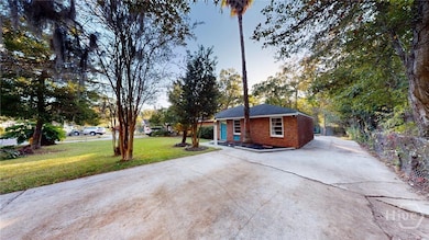 117 Bowman Ave, Savannah, GA 31408 - photo 2