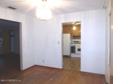 4503 Rainer Rd, Jacksonville, FL 32210 - photo 4