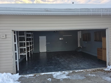 205 Gables Dr SW, Poplar Grove, IL 61065 - photo 6