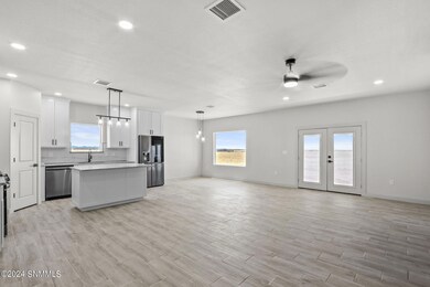 1345 Syrian Desert Dr, Chaparral, NM 88081 - photo 4