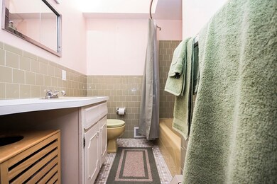 211 Mountain Laurel Dr, Cranston, RI 02920 - photo 4