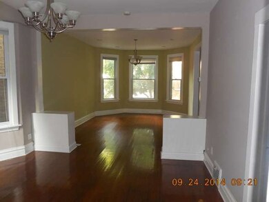 4803 N Hoyne Ave, Chicago, IL 60625 - photo 2