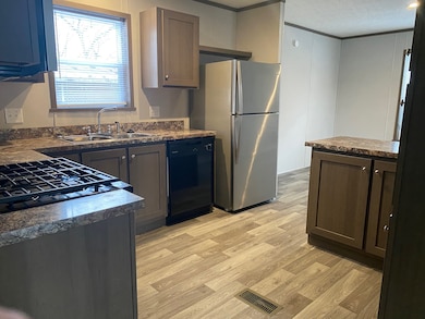 2701 Huizenga St unit 66, Norton Shores, MI 49444 - photo 3