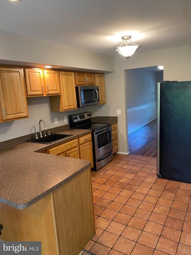 560 Doe Ct, Royersford, PA 19468 - photo 6