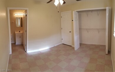 MASTER BEDROOM WITH PRIVATE FULL MASTER BATH