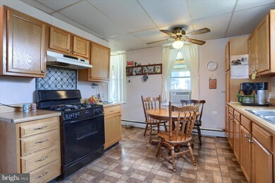 21 State St, Middletown, PA 17057 - photo 7
