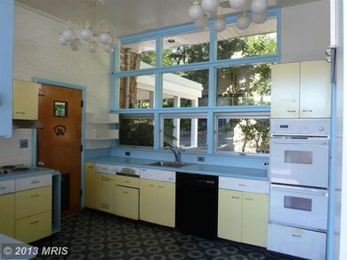 3535 Half Moon Cir, Falls Church, VA 22044 - photo 7