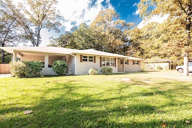 1404 Cypress St, Crossett, AR 71635 - photo 3