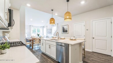 42 Victoria Gardens Square, Neptune Township, NJ 07753 - photo 6