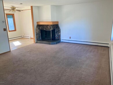 Living Room with fireplace