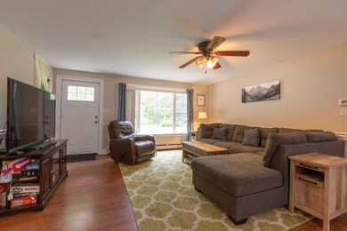 28 Mountain View_Family Room
