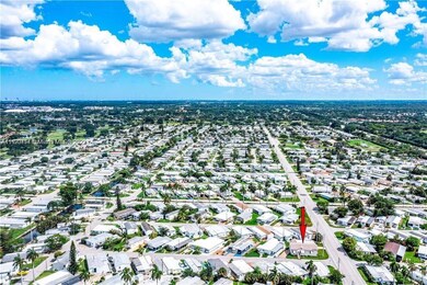 Aerial View of Davie Neighborhood