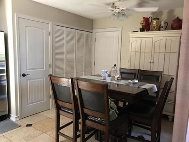Eat In Kitchen