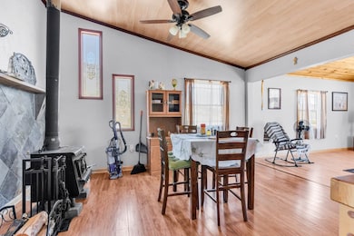 Kitchen/Dinning