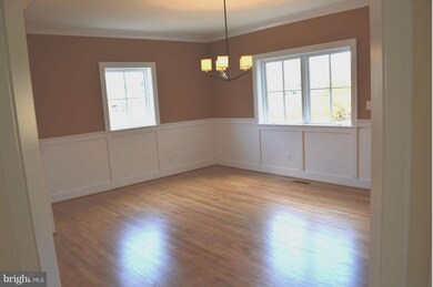 4505 37th St N, Arlington, VA 22207 - photo 5