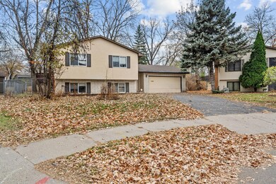 630 Hall Ln, Minneapolis, MN 55411 - photo 2