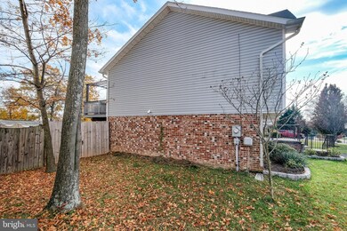 138 Churchill Dr, Stephens City, VA 22655 - photo 2