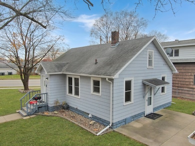 1016 20th St S, La Crosse, WI 54601 - photo 3