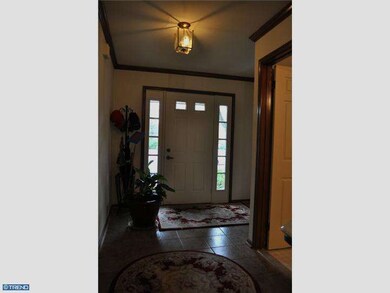 216 Archer Ct, Malvern, PA 19355 - photo 2