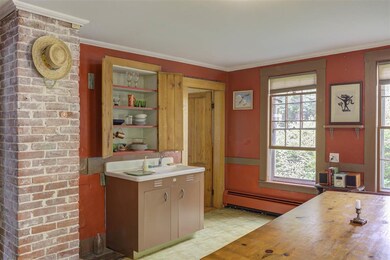 48 Cottage St, Bethlehem, NH 03574 - photo 6