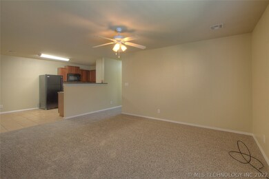 5712 S 34th St, Broken Arrow, OK 74014 - photo 3