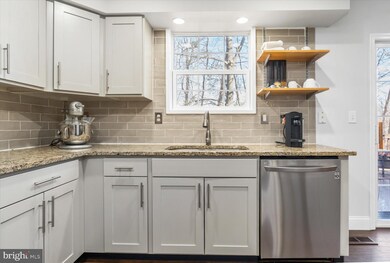 8030 Ashville Ct, Severn, MD 21144 - photo 7