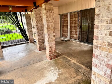 7617 Fontainebleau Dr unit 2134, New Carrollton, MD 20784 - photo 4